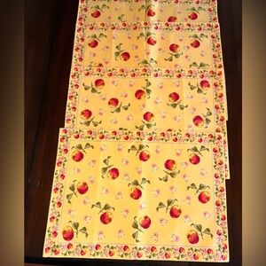 APRIL CORNELL “ORCHARD” PLACEMATS